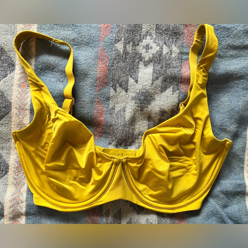 CUUP 32F in chartreuse micro
